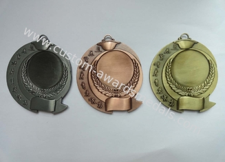 3D plaqués par or antique en alliage de zinc meurent des militaires de fonte, folâtrent, des médailles de récompenses sans émail